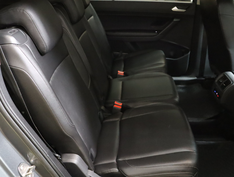 Volkswagen Touran, 2020