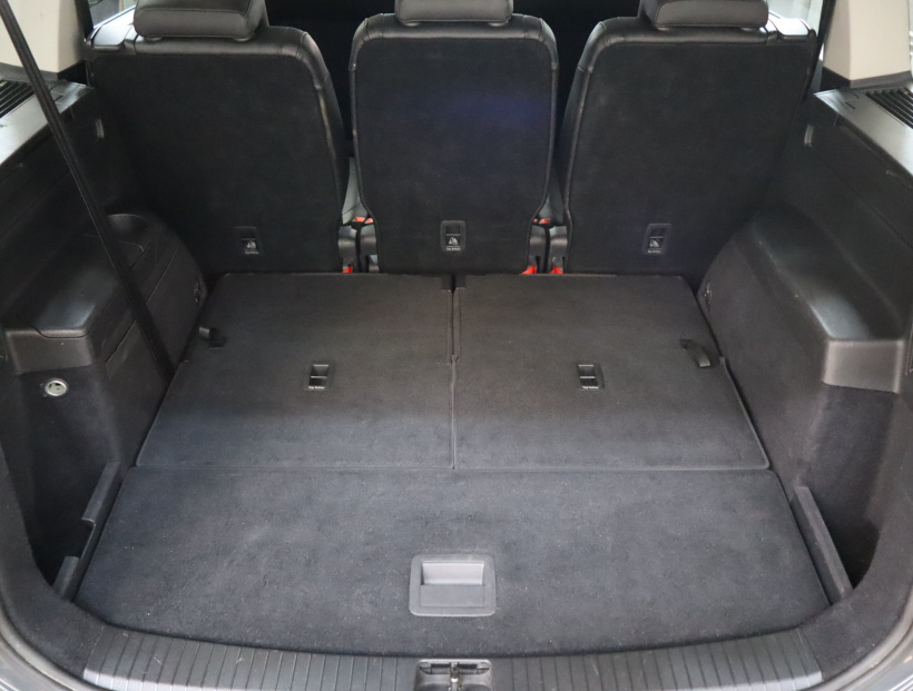 Volkswagen Touran, 2020