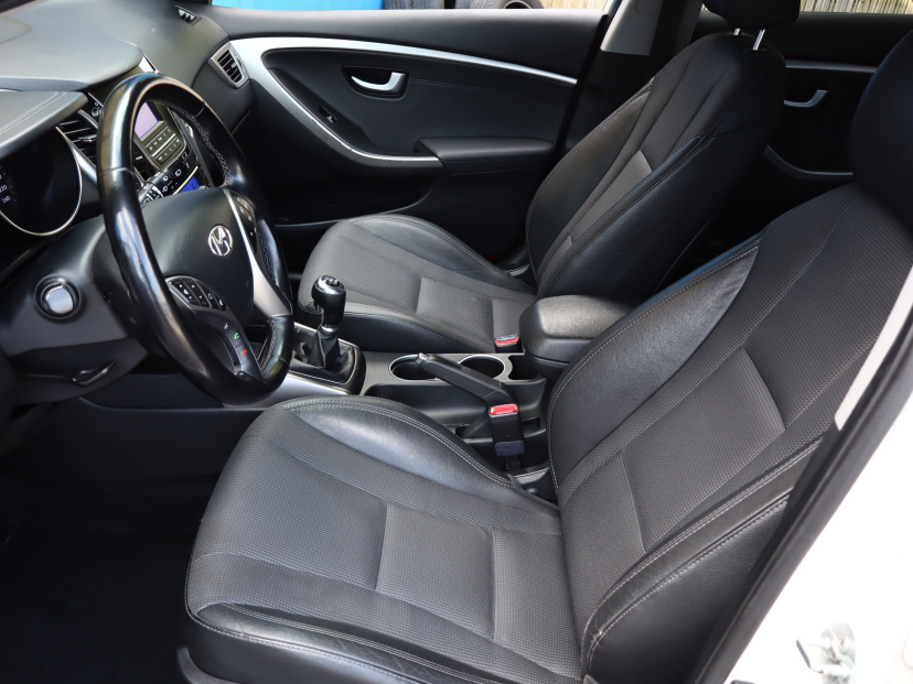 Hyundai i30, 2013