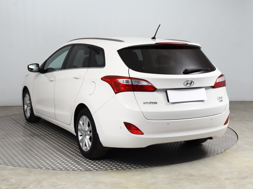 Hyundai i30, 2013