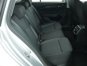 Škoda Octavia - 2023