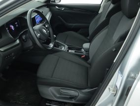 Škoda Octavia - 2023
