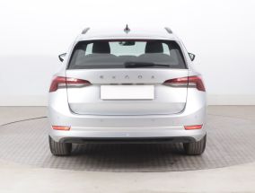 Škoda Octavia - 2023