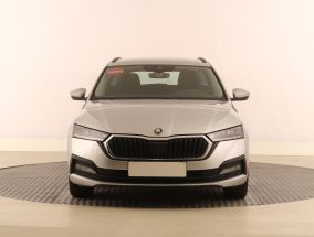 Škoda Octavia - 2023