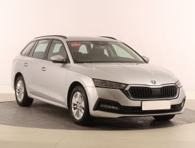 Škoda Octavia - 2023