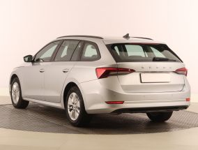 Škoda Octavia - 2023