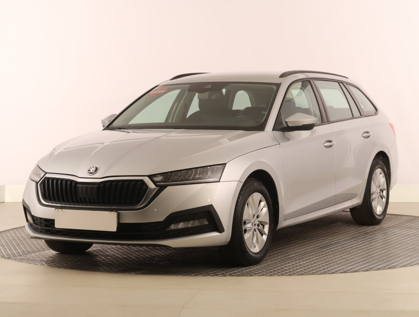 Škoda Octavia, 2023