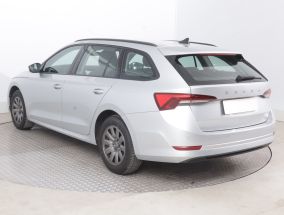 Škoda Octavia - 2023
