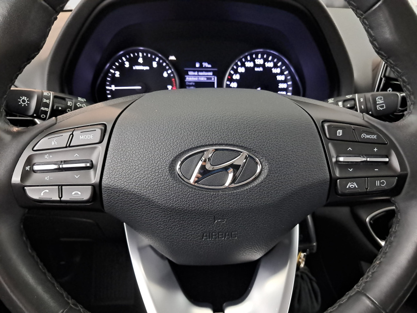 Hyundai i30, 2021