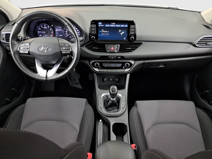 Hyundai i30, 2021