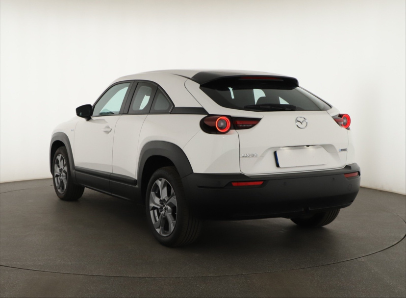 Mazda MX-30, 2023