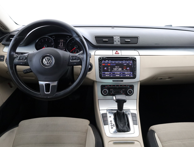 Volkswagen Passat CC, 2008