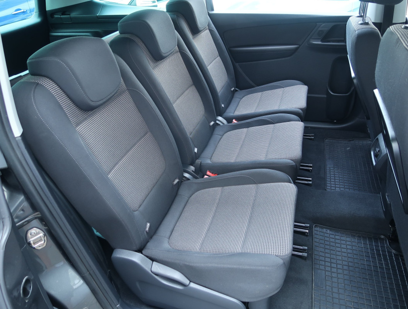 Volkswagen Sharan, 2014