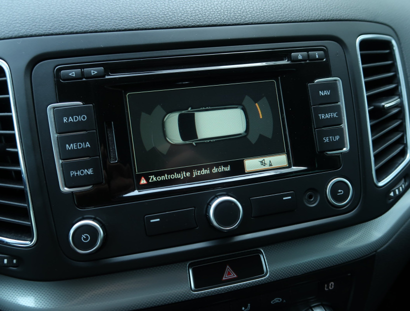 Volkswagen Sharan, 2014