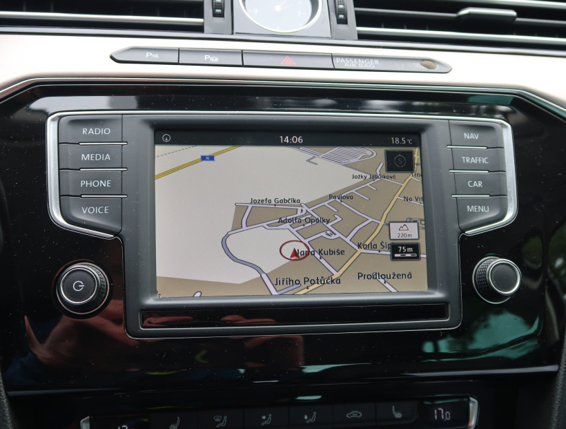 Volkswagen Passat, 2016