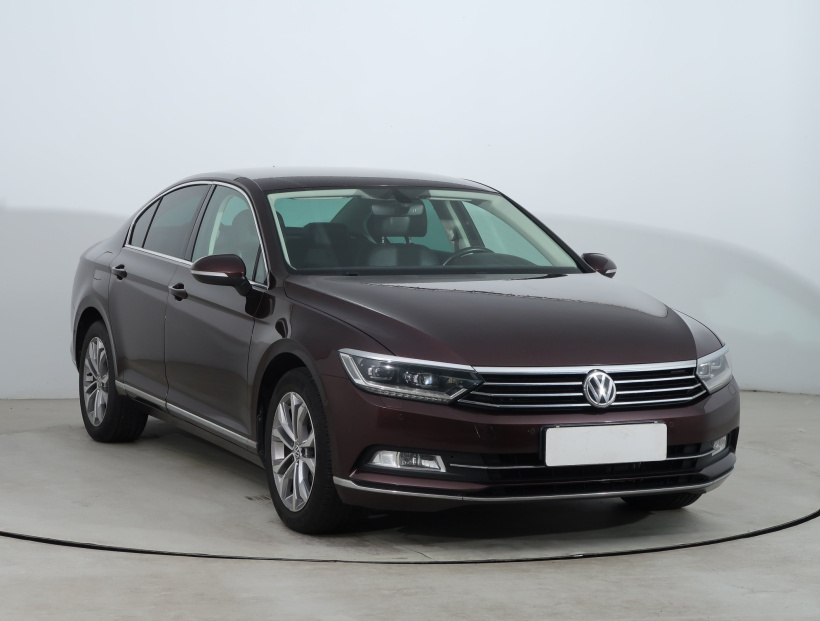 Volkswagen Passat, 2016