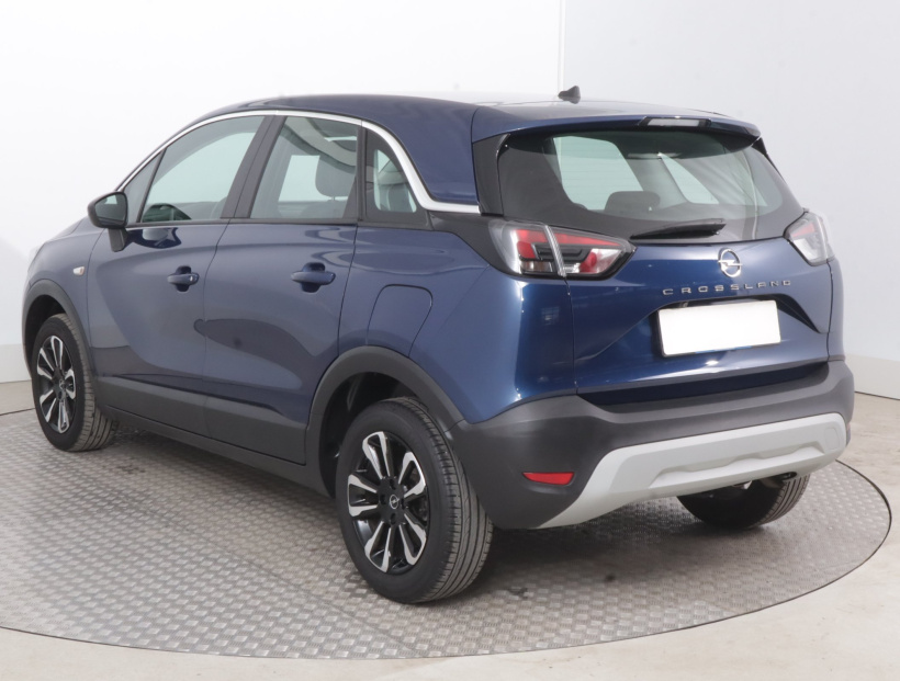 Opel Crossland, 2022