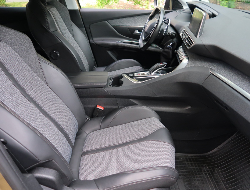 Peugeot 3008, 2018