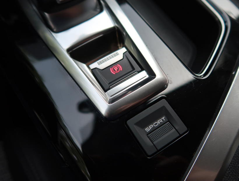 Peugeot 3008, 2018