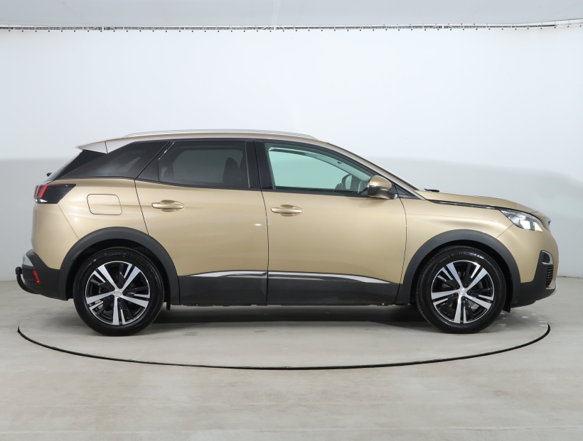 Peugeot 3008, 2018