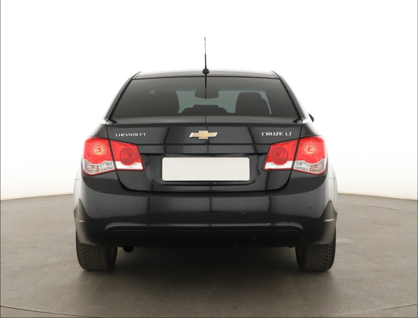 Chevrolet Cruze, 2010