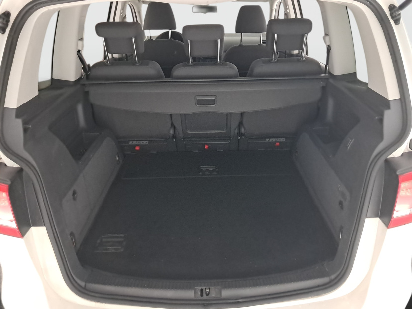 Volkswagen Touran, 2012