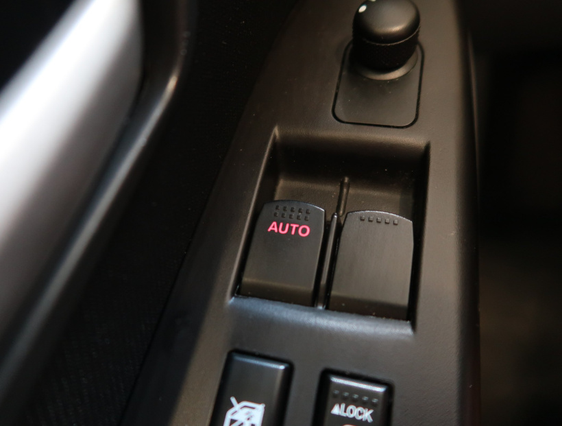 Suzuki SX4, 2012