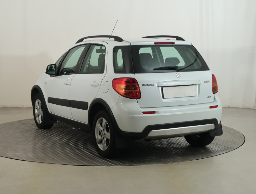 Suzuki SX4, 2012