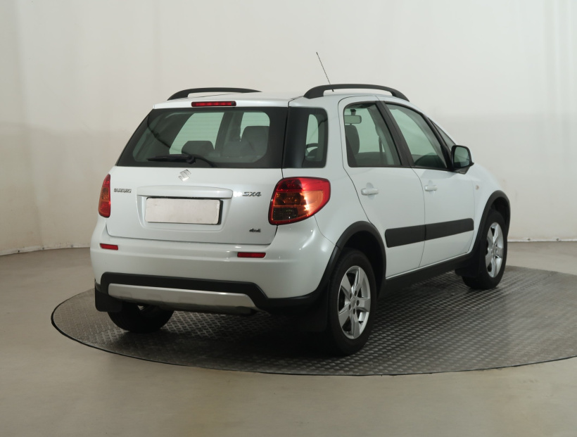 Suzuki SX4, 2012