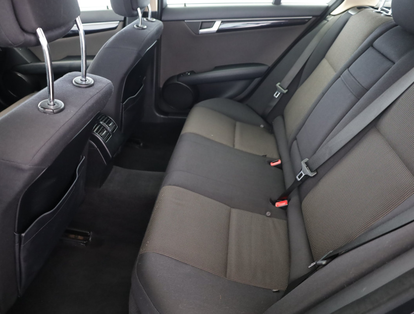 Mercedes-Benz C, 2012