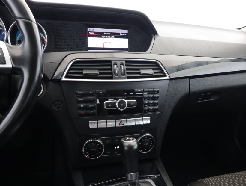 Mercedes-Benz C, 2012