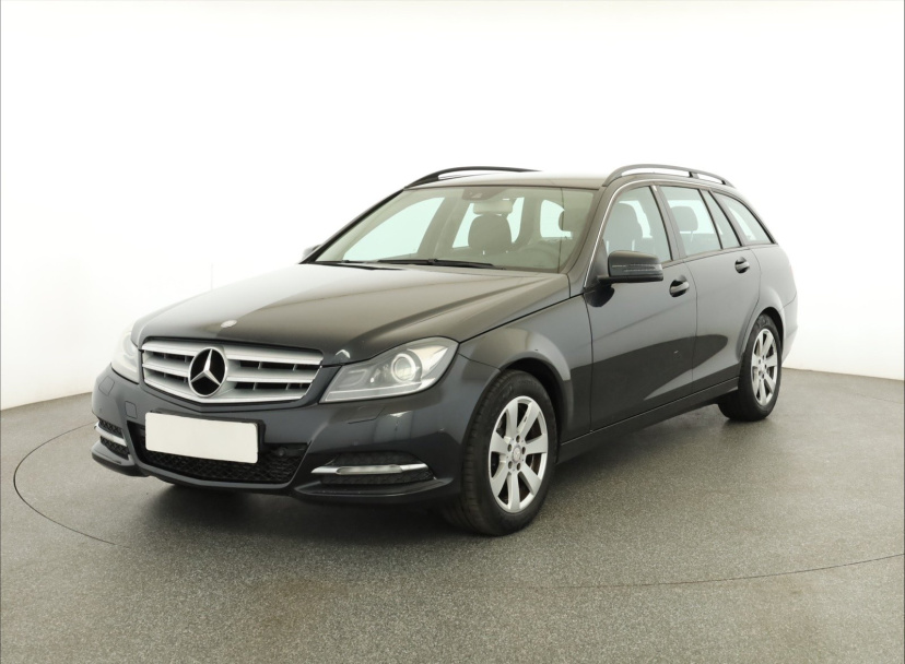Mercedes-Benz C, 2012
