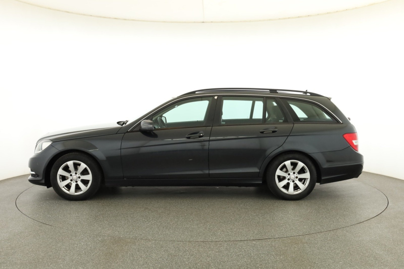 Mercedes-Benz C, 2012