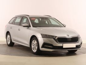 Škoda Octavia - 2023
