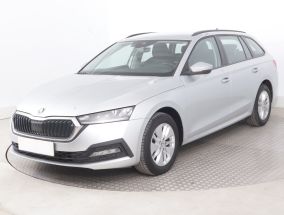 Škoda Octavia - 2023