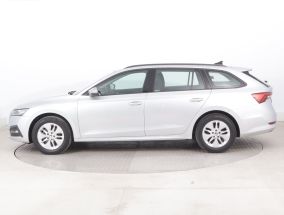 Škoda Octavia - 2023