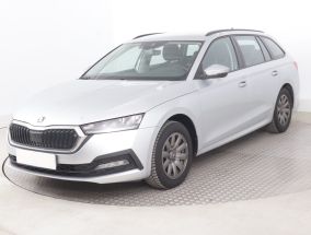 Škoda Octavia - 2023