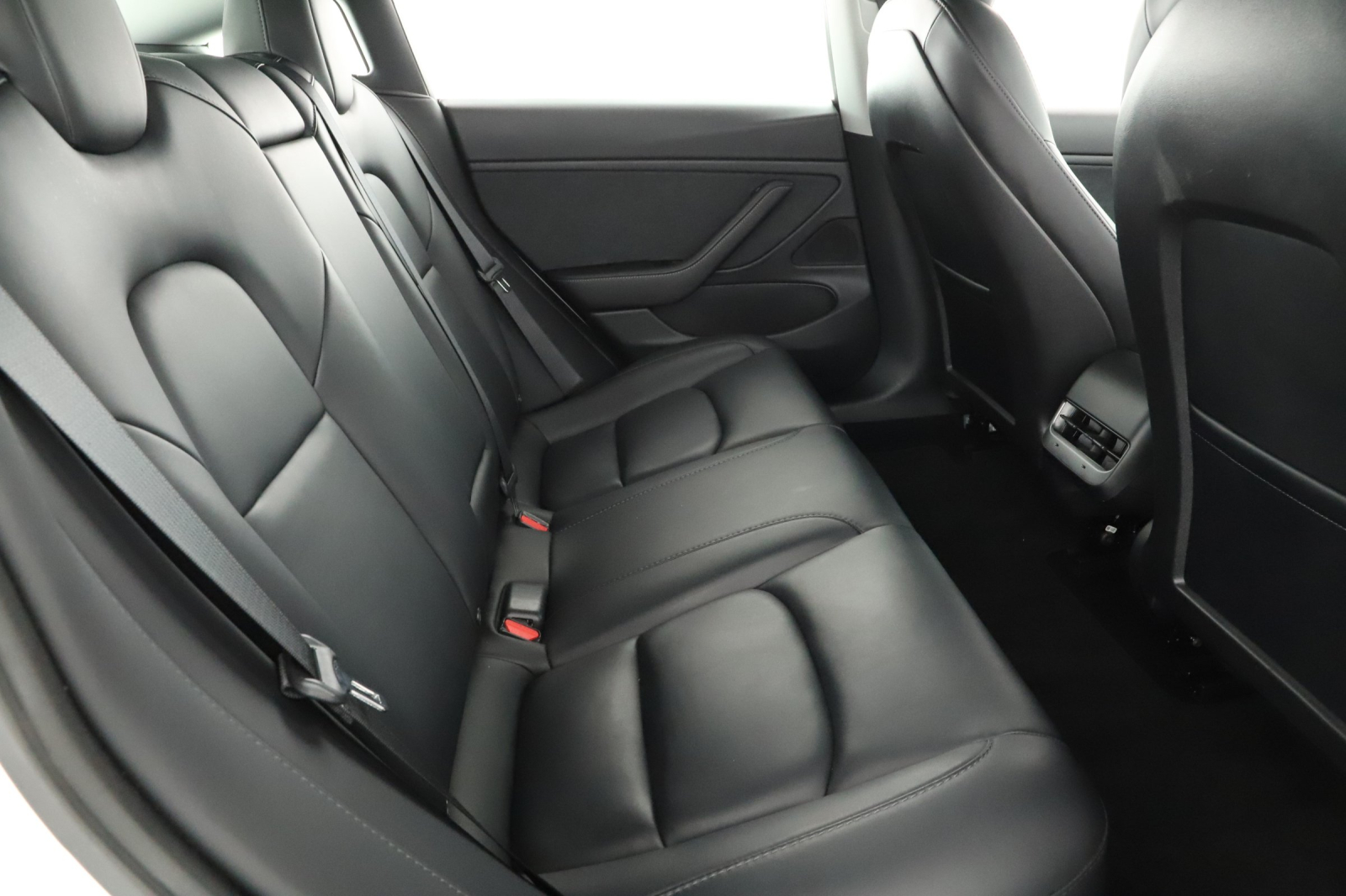 Tesla Model 3 - 2021