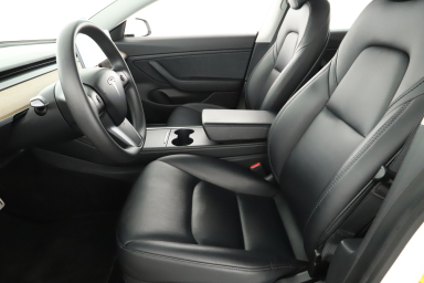 Tesla Model 3 - 2021
