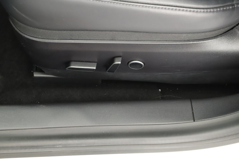 Tesla Model 3, 2021