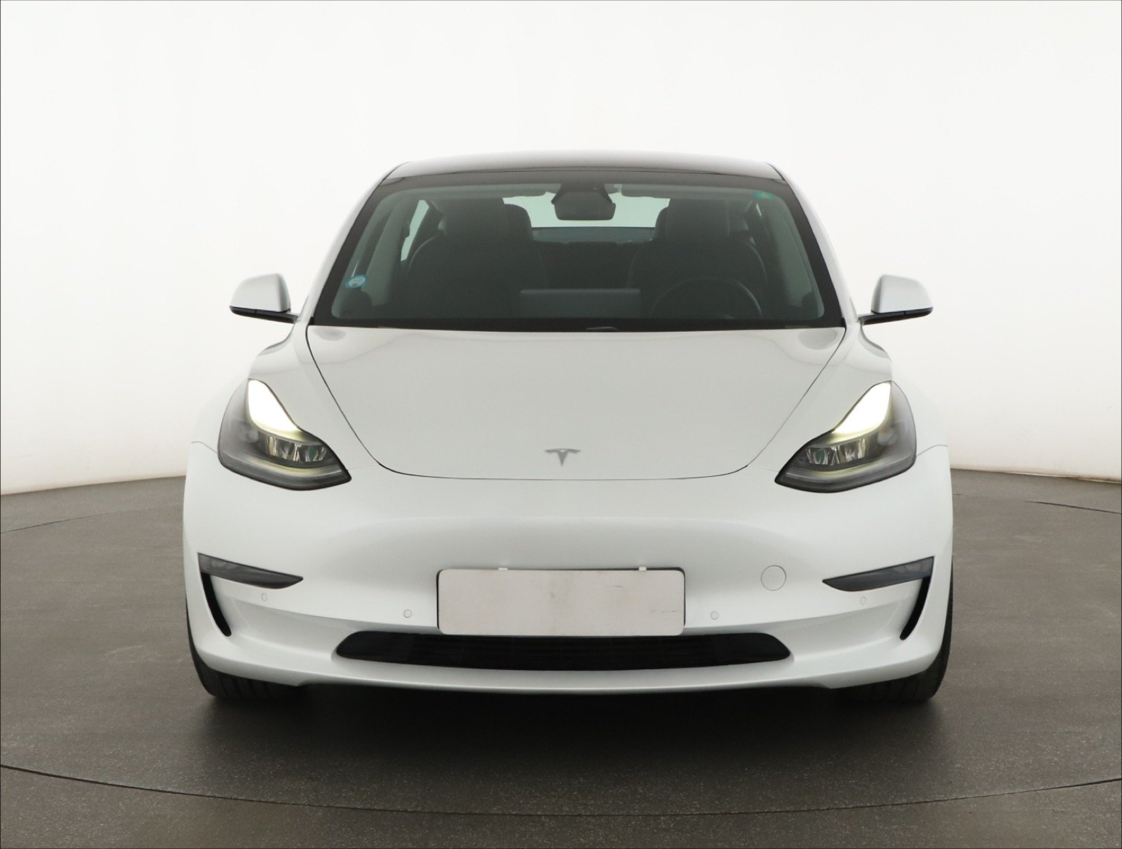 Tesla Model 3 - 2021