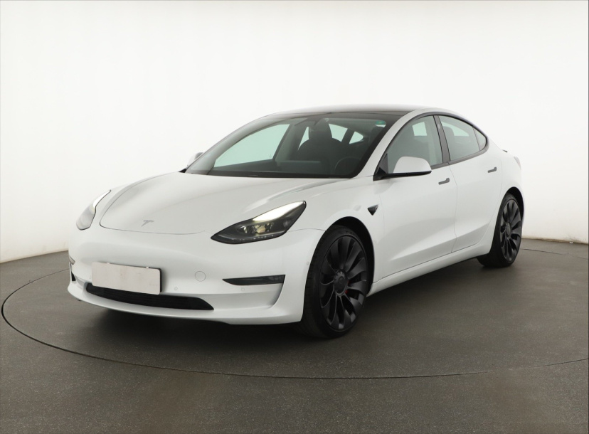 Tesla Model 3, 2021