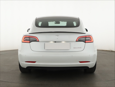 Tesla Model 3 - 2021
