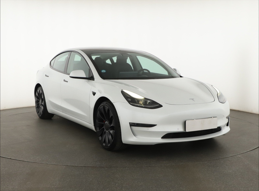 Tesla Model 3, 2021
