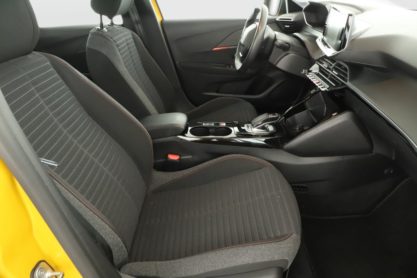 Peugeot e-208, 2021