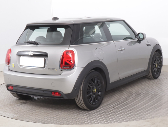 MINI Cooper SE 32 kWh