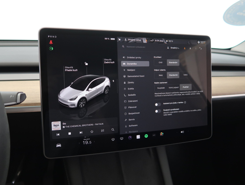 Tesla Model Y, 2022