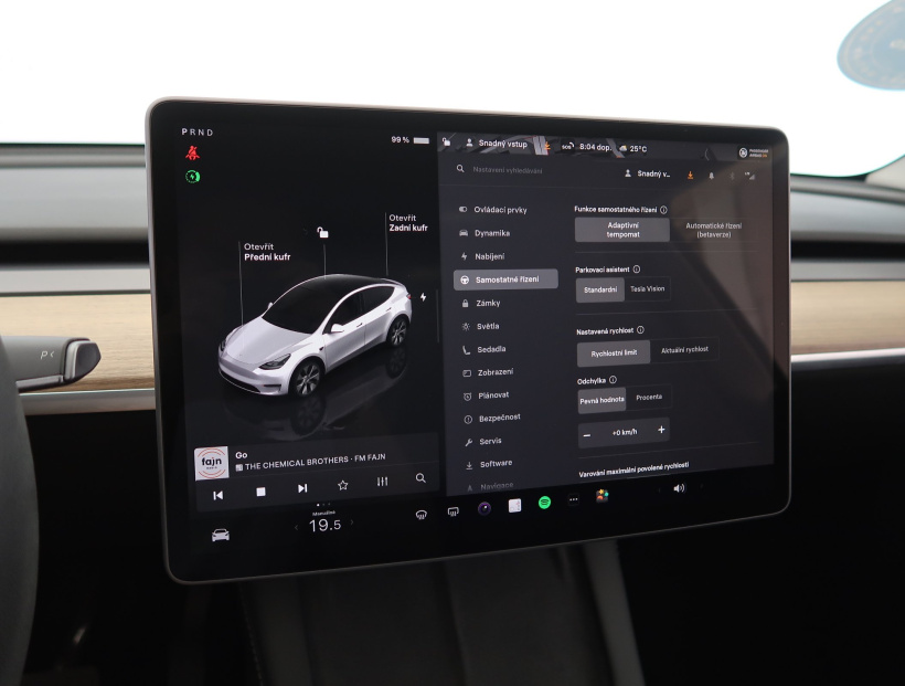 Tesla Model Y, 2022