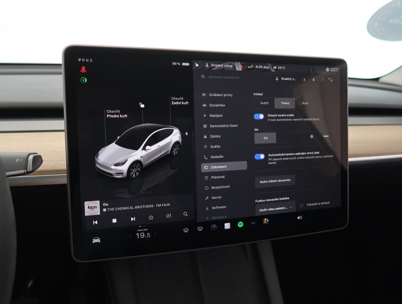 Tesla Model Y, 2022