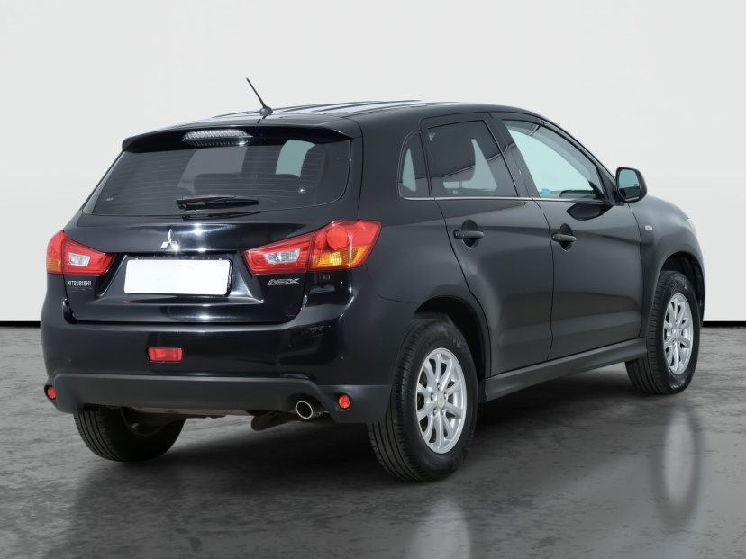 Mitsubishi ASX, 2015